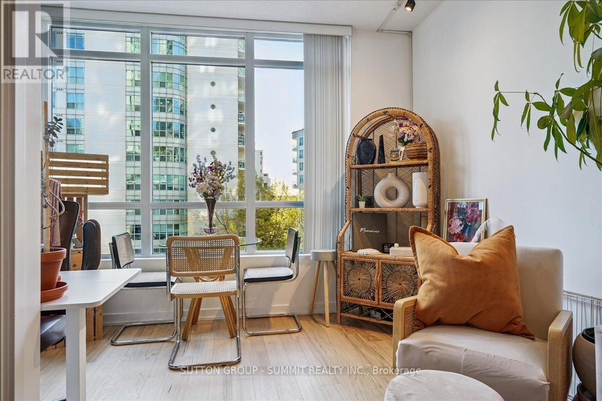 515 - 38 Dan Leckie Way, Toronto, Ontario  M5V 2V6 - Photo 3 - C12471154