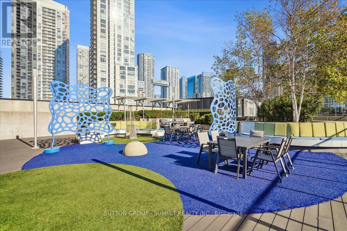 515 - 38 Dan Leckie Way, Toronto, Ontario  M5V 2V6 - Photo 31 - C12471154