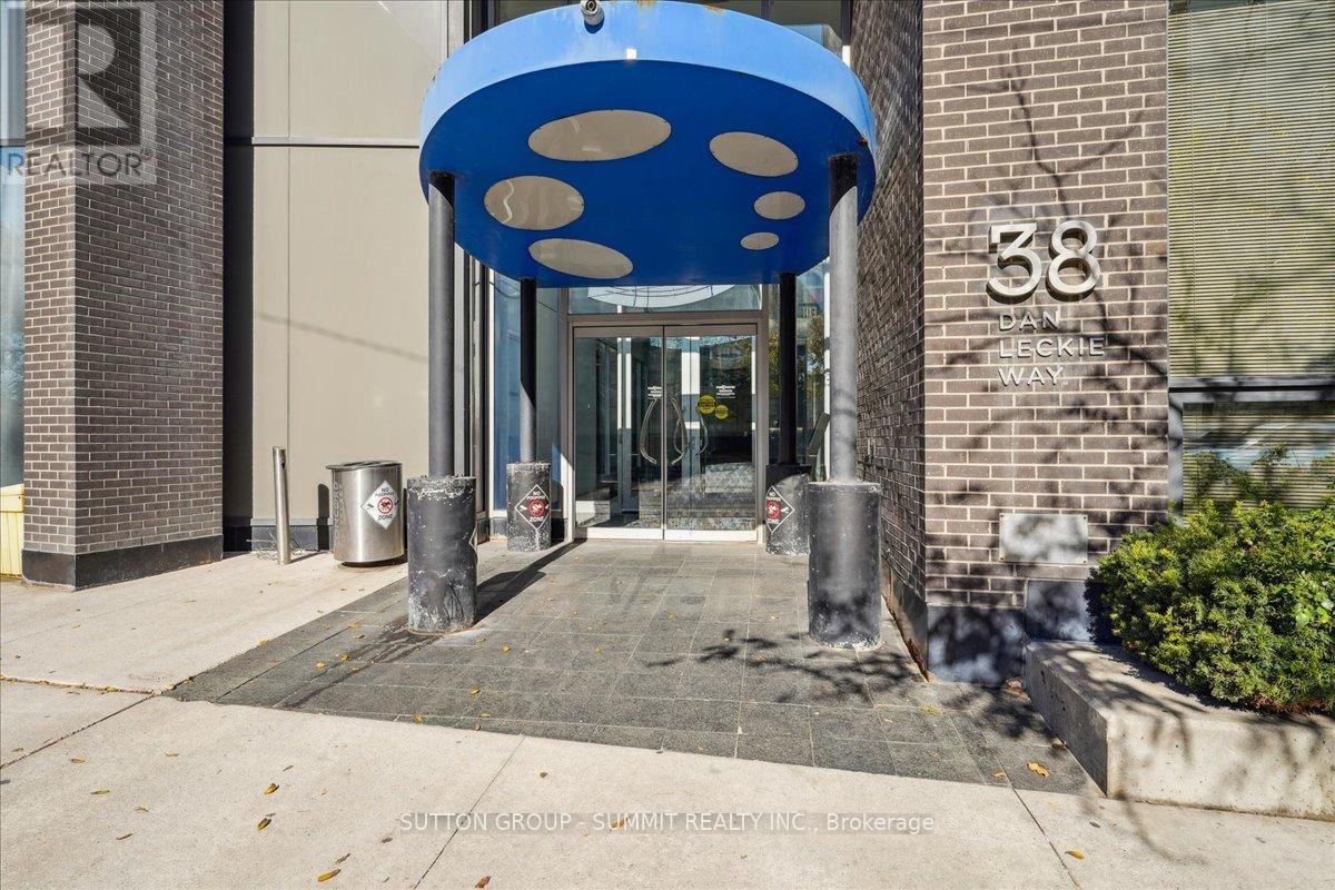 515 - 38 Dan Leckie Way, Toronto, Ontario  M5V 2V6 - Photo 37 - C12471154