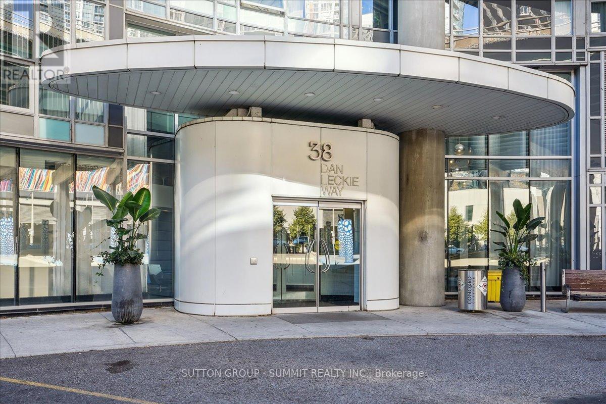 515 - 38 Dan Leckie Way, Toronto, Ontario  M5V 2V6 - Photo 38 - C12471154