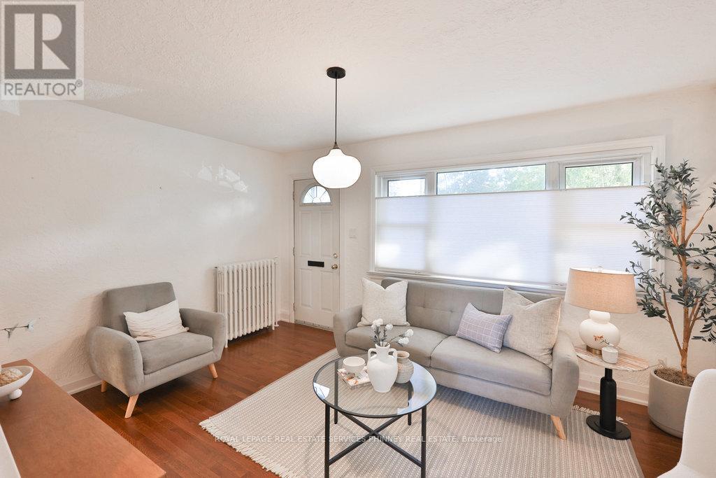 1088 Cherriebell Road, Mississauga, Ontario  L5E 2R3 - Photo 8 - W12462648