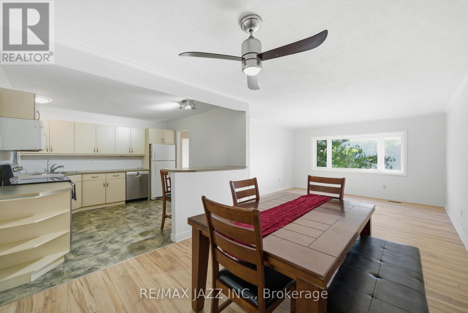 1708 Redwood Drive, Peterborough, Ontario  K9K 1M3 - Photo 10 - X12471311