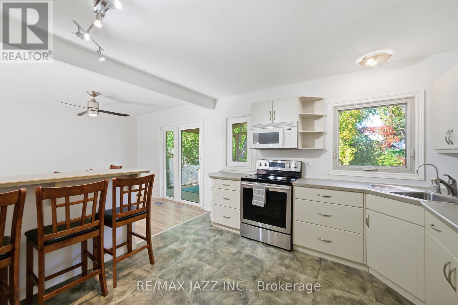 1708 Redwood Drive, Peterborough, Ontario  K9K 1M3 - Photo 14 - X12471311