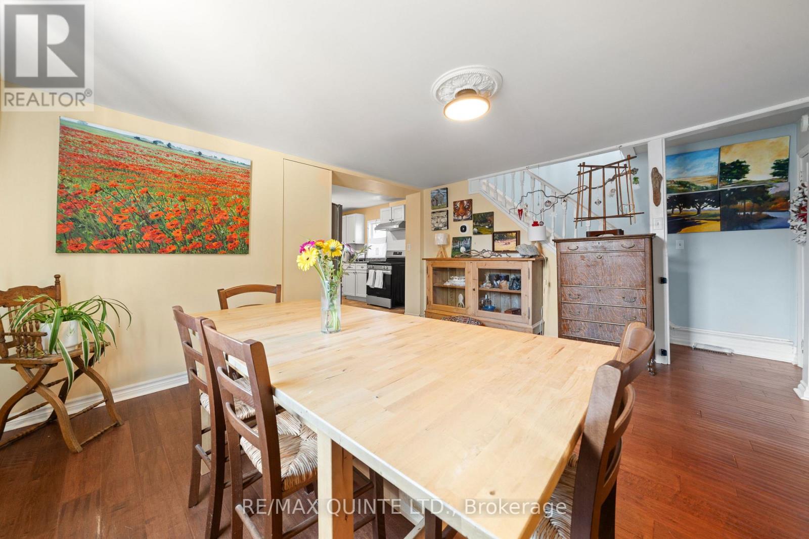 246 Foster Avenue, Belleville, Ontario K8N 3R3 - Photo 12 - X12471332