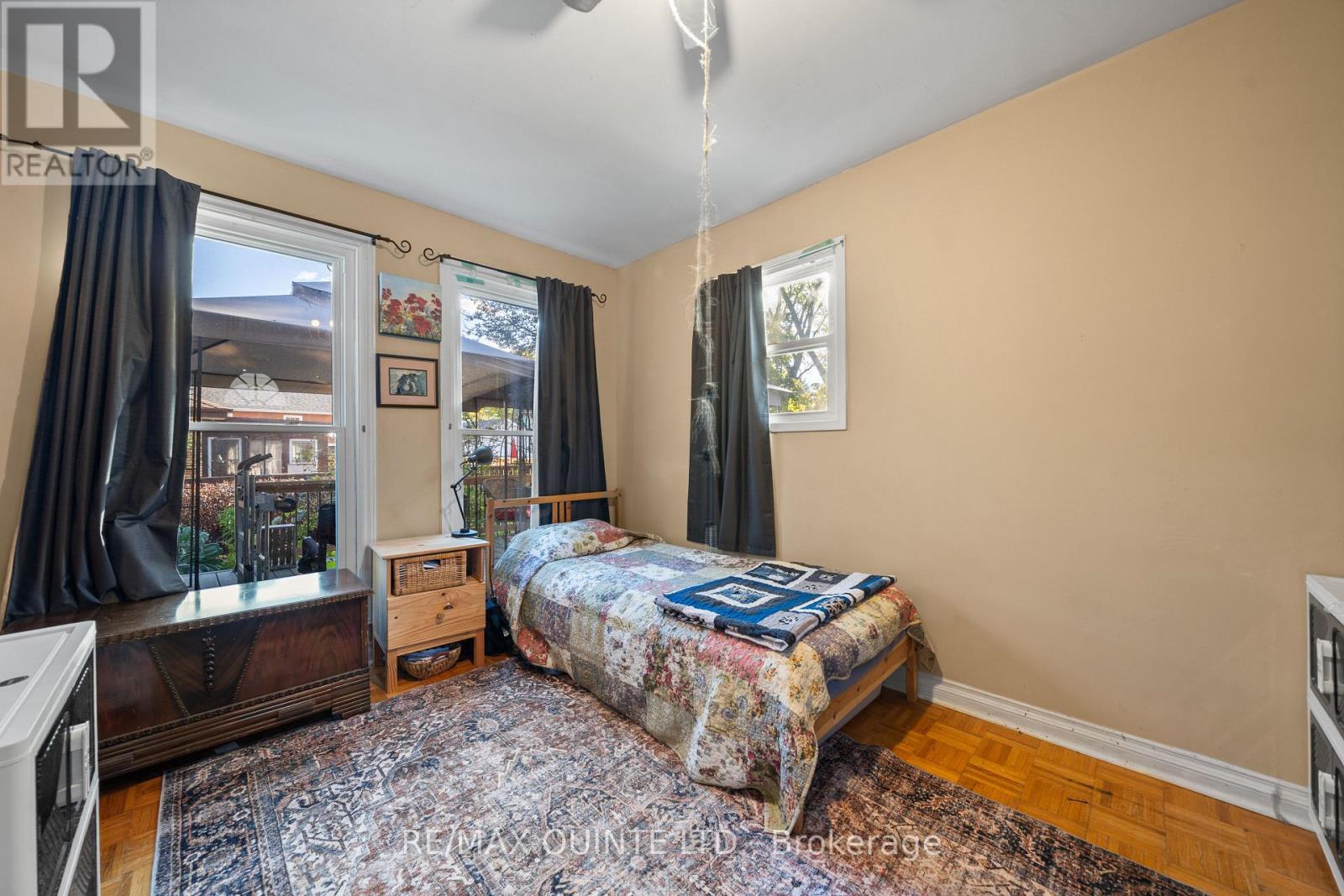 246 Foster Avenue, Belleville, Ontario K8N 3R3 - Photo 17 - X12471332