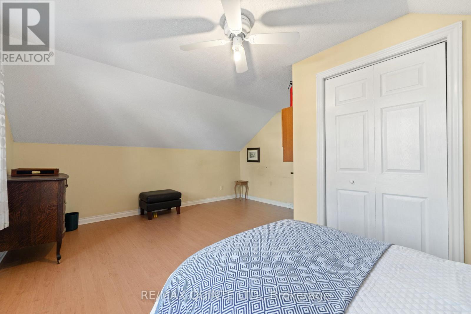 246 Foster Avenue, Belleville, Ontario K8N 3R3 - Photo 33 - X12471332