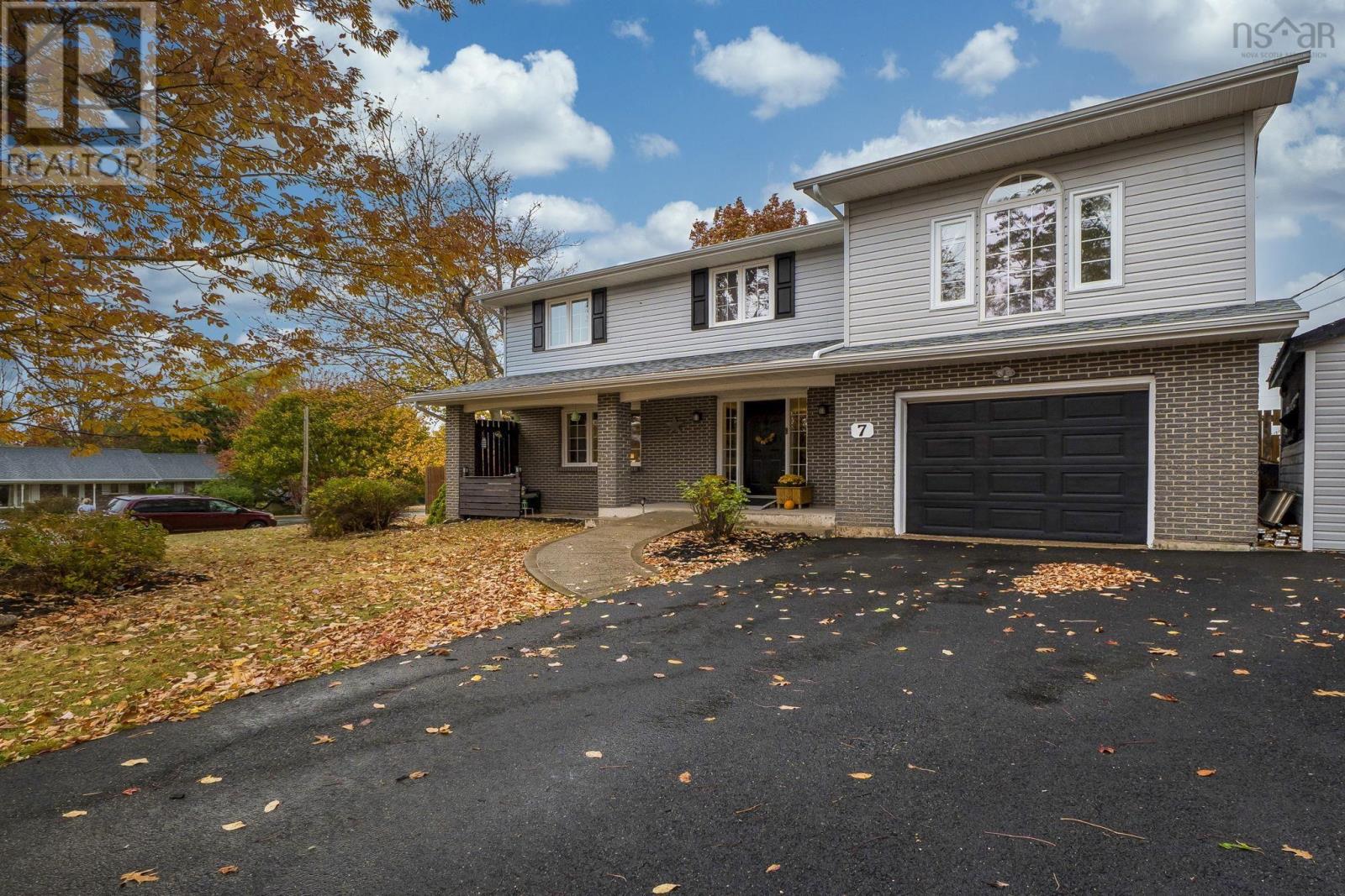 7 Sexton Court, Falmouth, Nova Scotia  B0P 1L0 - Photo 2 - 202525731