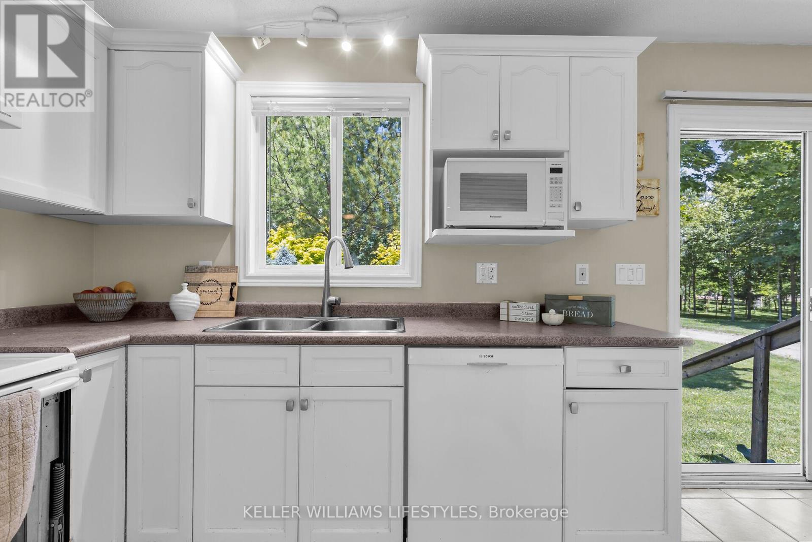 32420 Silver Clay Line, Dutton/dunwich, Ontario  N0L 1P0 - Photo 11 - X12471295