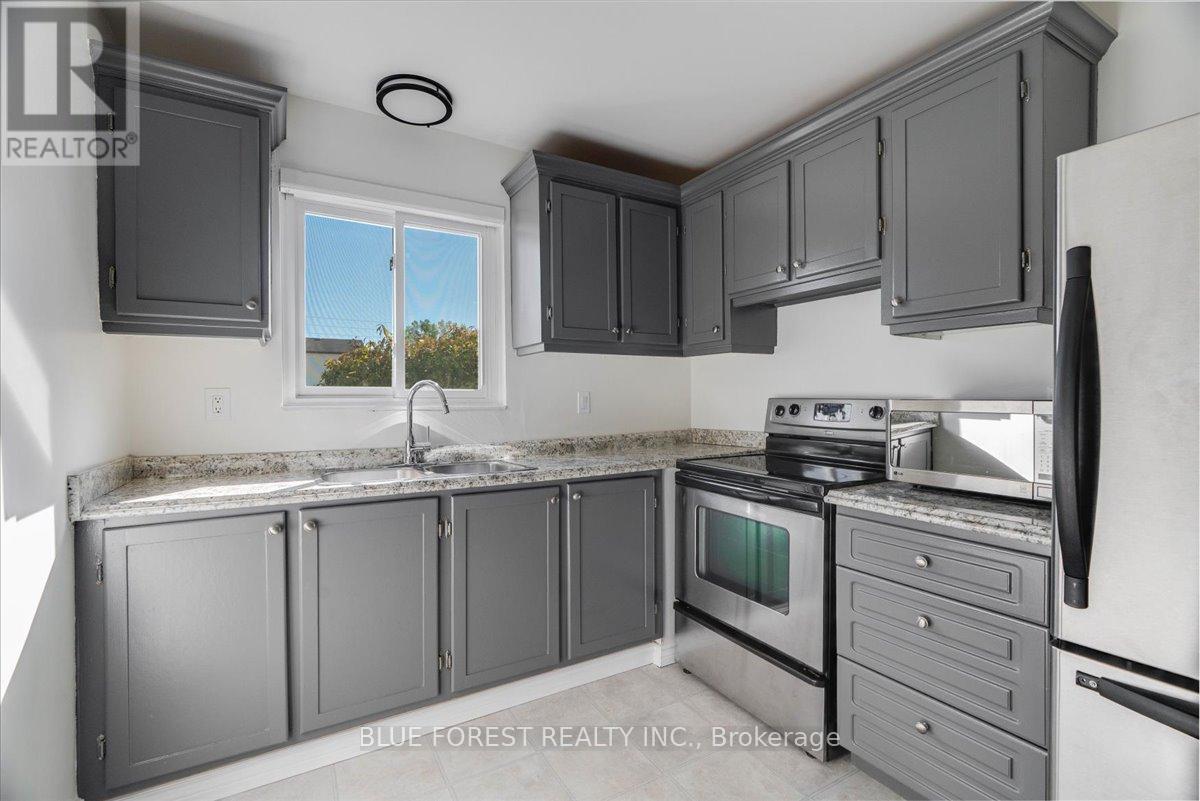 78 - 971 Adelaide Street S, London South (South Y), Ontario  N6E 2H3 - Photo 15 - X12471322