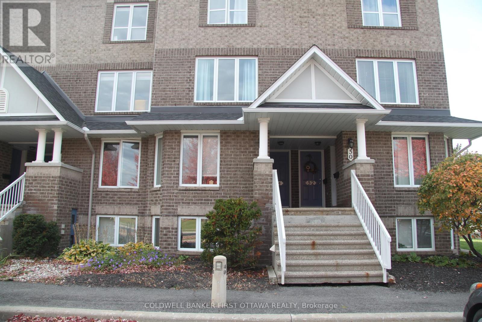 56 BEAUCACHE PRIVATE W, Ottawa, Ontario
