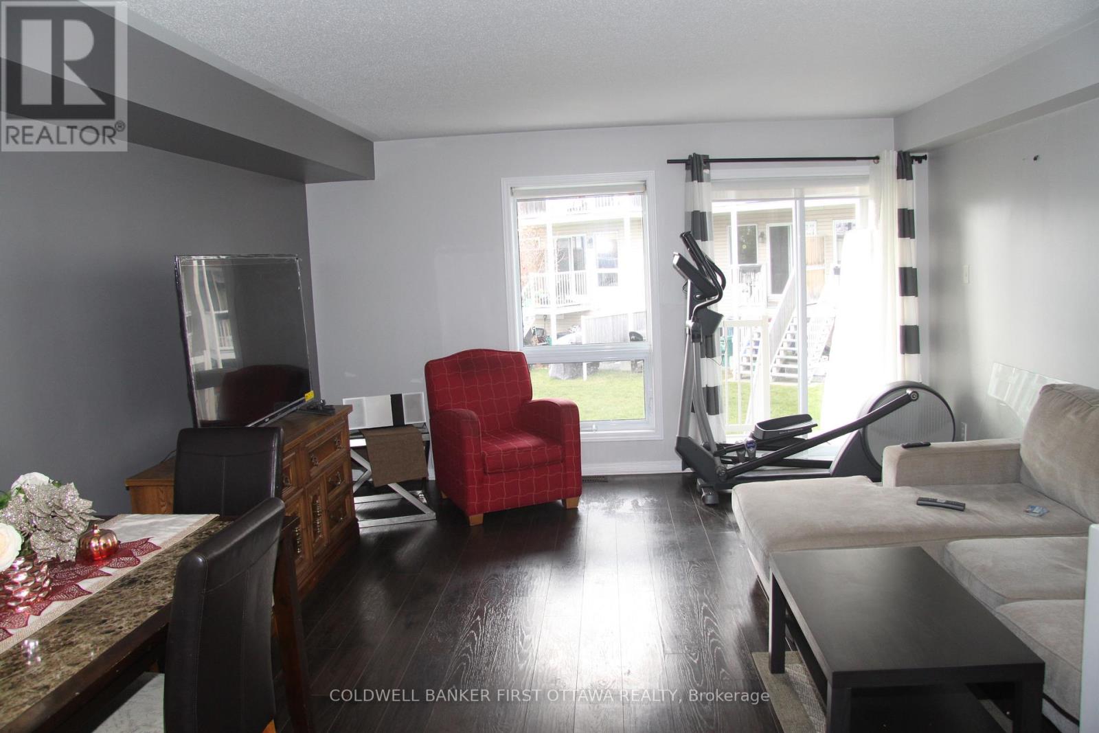 56 Beaucache Private W, Ottawa, Ontario  K4A 0B5 - Photo 11 - X12471202