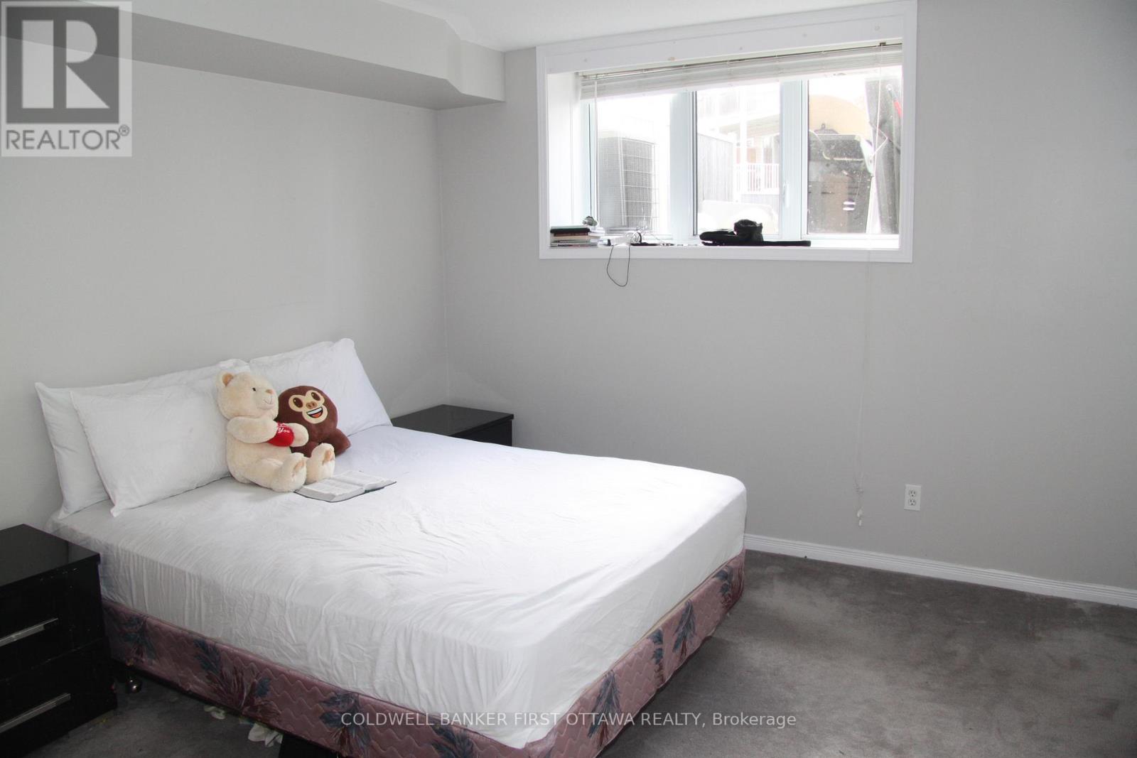 56 Beaucache Private W, Ottawa, Ontario  K4A 0B5 - Photo 17 - X12471202