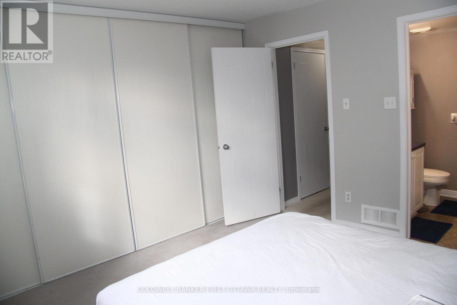 56 Beaucache Private W, Ottawa, Ontario  K4A 0B5 - Photo 19 - X12471202