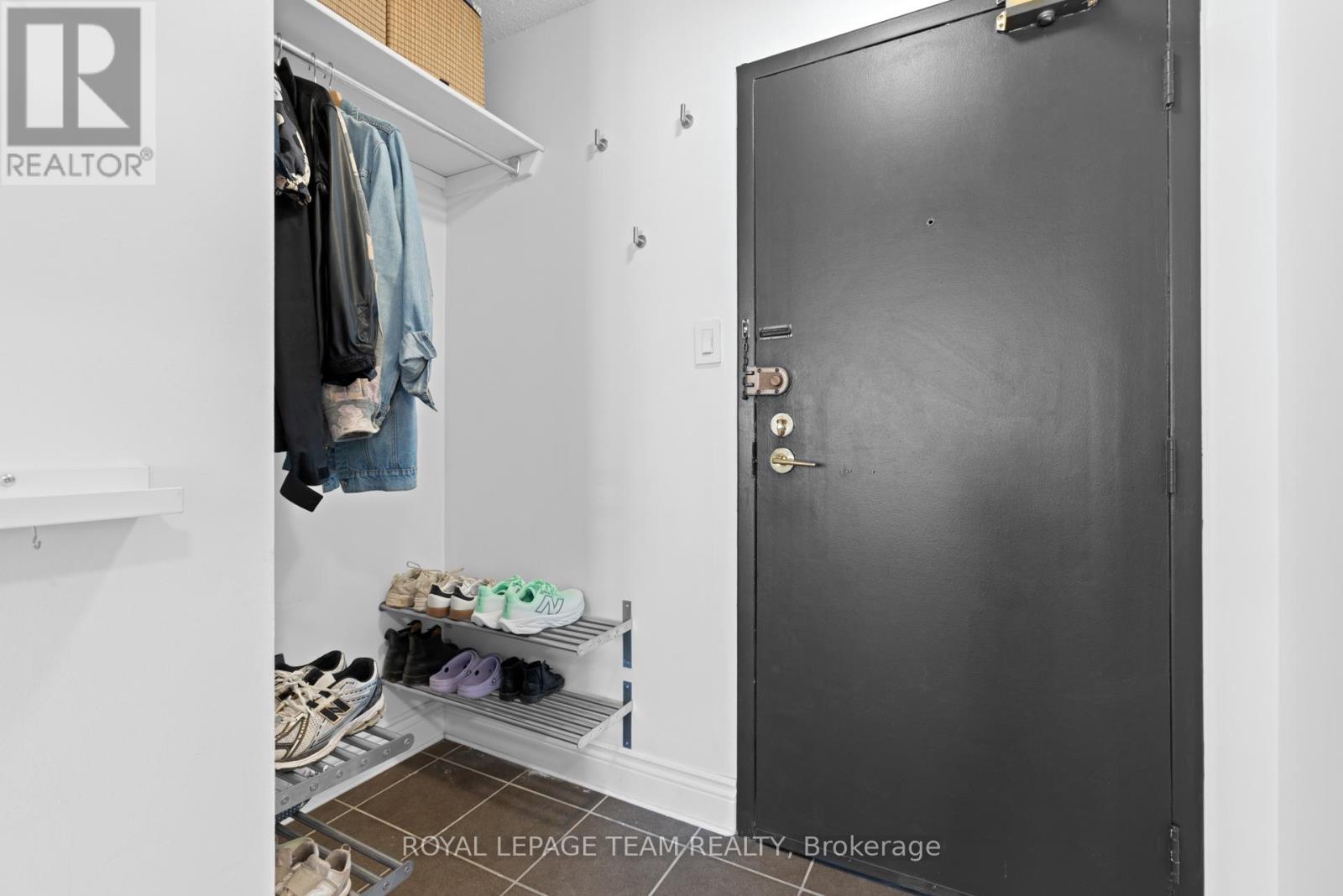 503 - 141 Somerset Street W, Ottawa, Ontario  K2P 2H1 - Photo 7 - X12471204