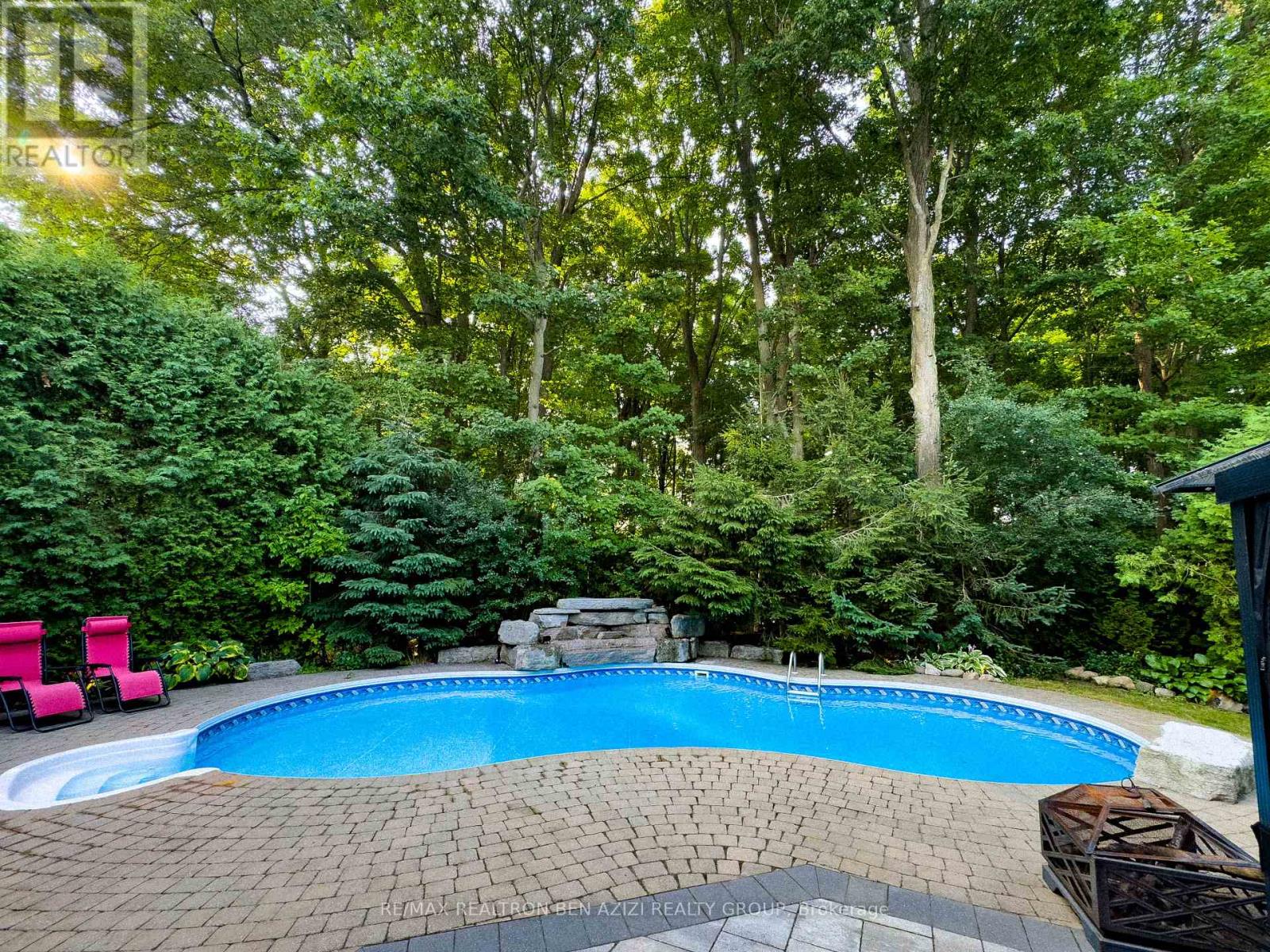 78 Charing Crescent, Aurora, Ontario  L4G 6P5 - Photo 37 - N12471176