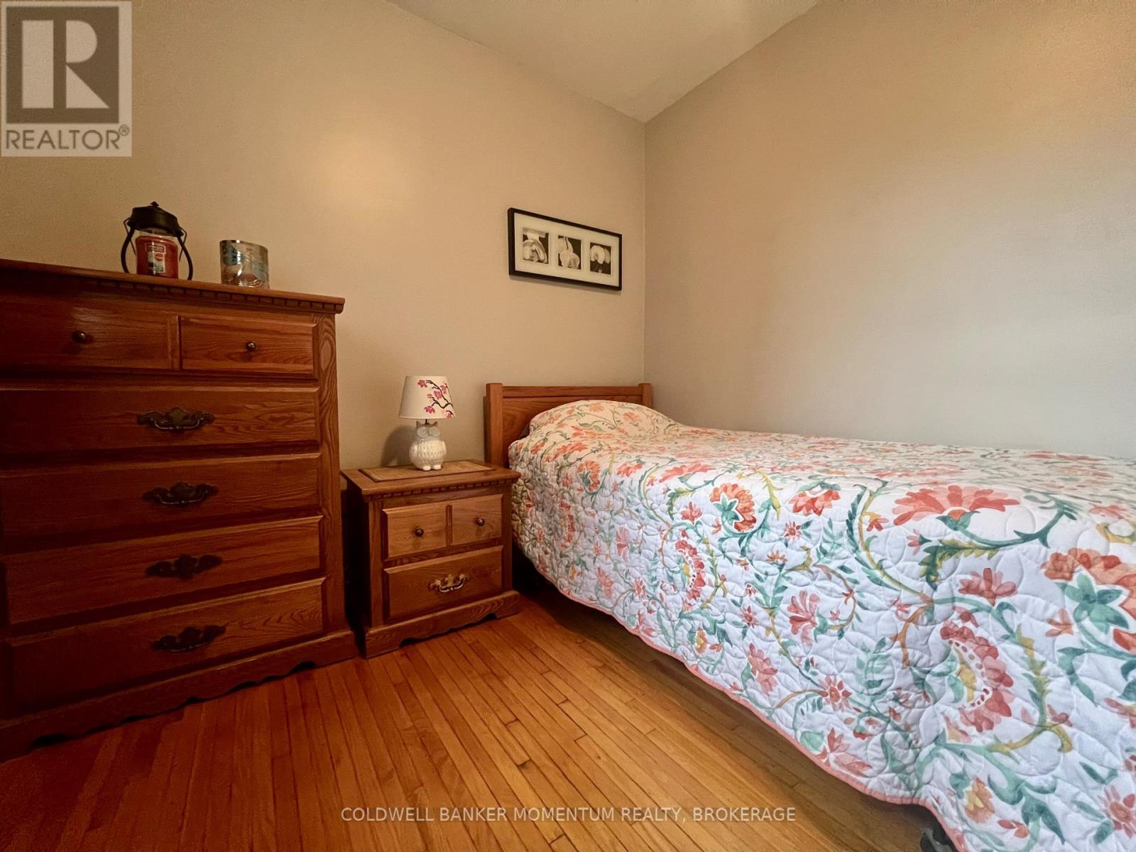 17 1/2 Whitworth Street, St. Catharines, Ontario  L2S 1G5 - Photo 22 - X12471186