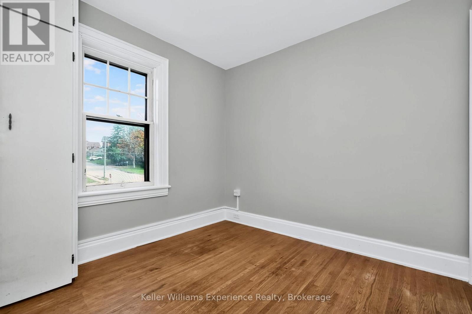 406 Dominion Avenue, Midland, Ontario  L4R 1P2 - Photo 13 - S12471245