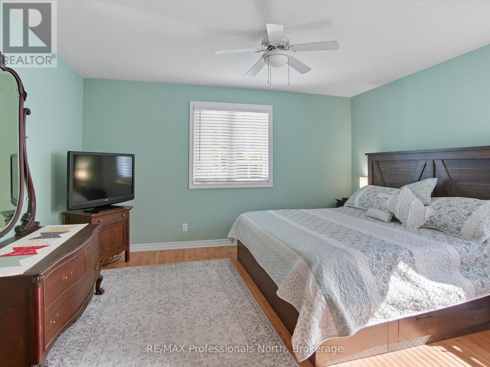 17 Keall Crescent, Bracebridge, Ontario  P1L 1Y4 - Photo 17 - X12471185