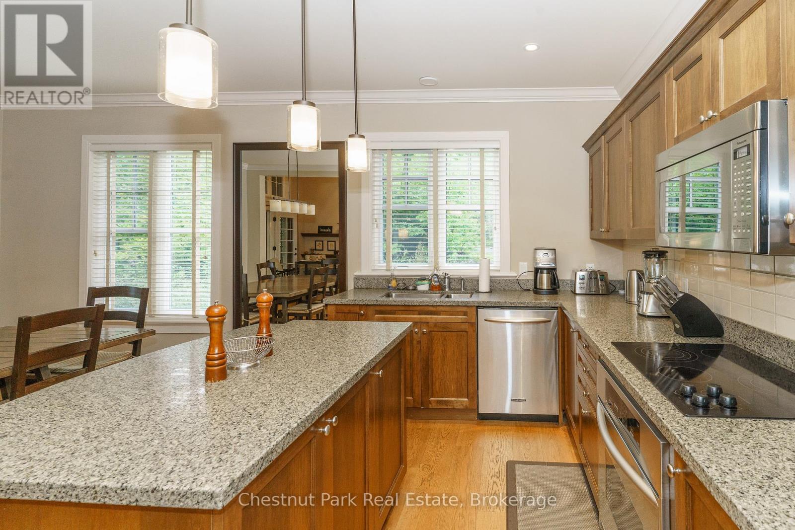 501 Glen Abbey Way E, Seguin, Ontario  P2A 2W8 - Photo 34 - X12471199