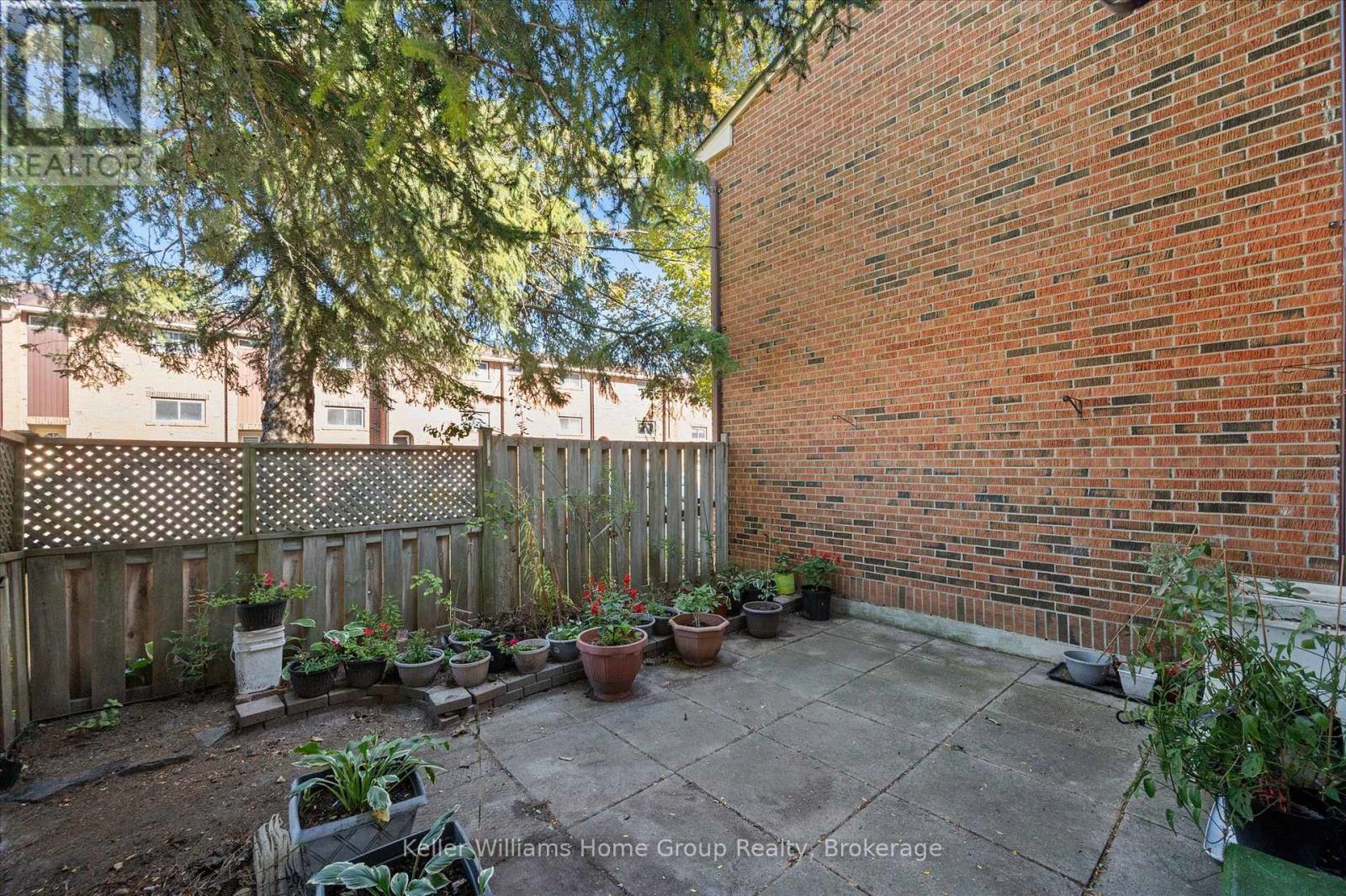 39 - 201 Silvercreek Parkway N, Guelph, Ontario  N1H 3T4 - Photo 27 - X12471216
