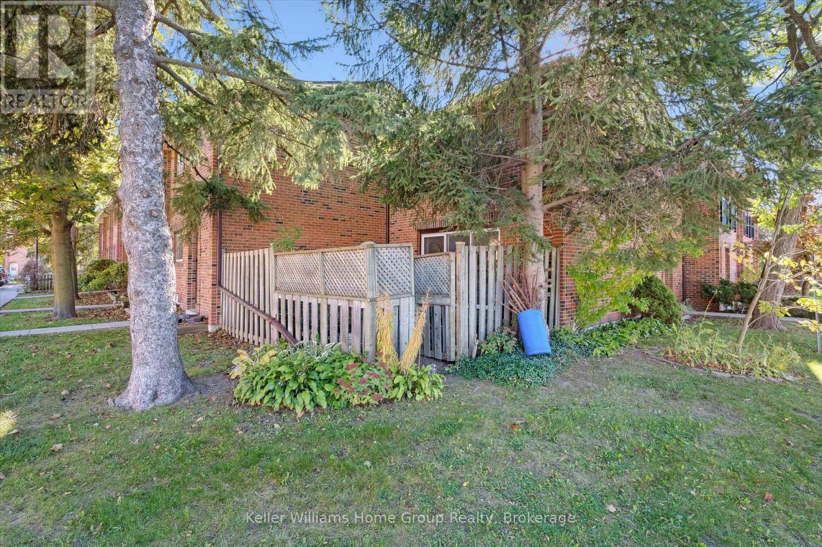 39 - 201 Silvercreek Parkway N, Guelph, Ontario  N1H 3T4 - Photo 28 - X12471216