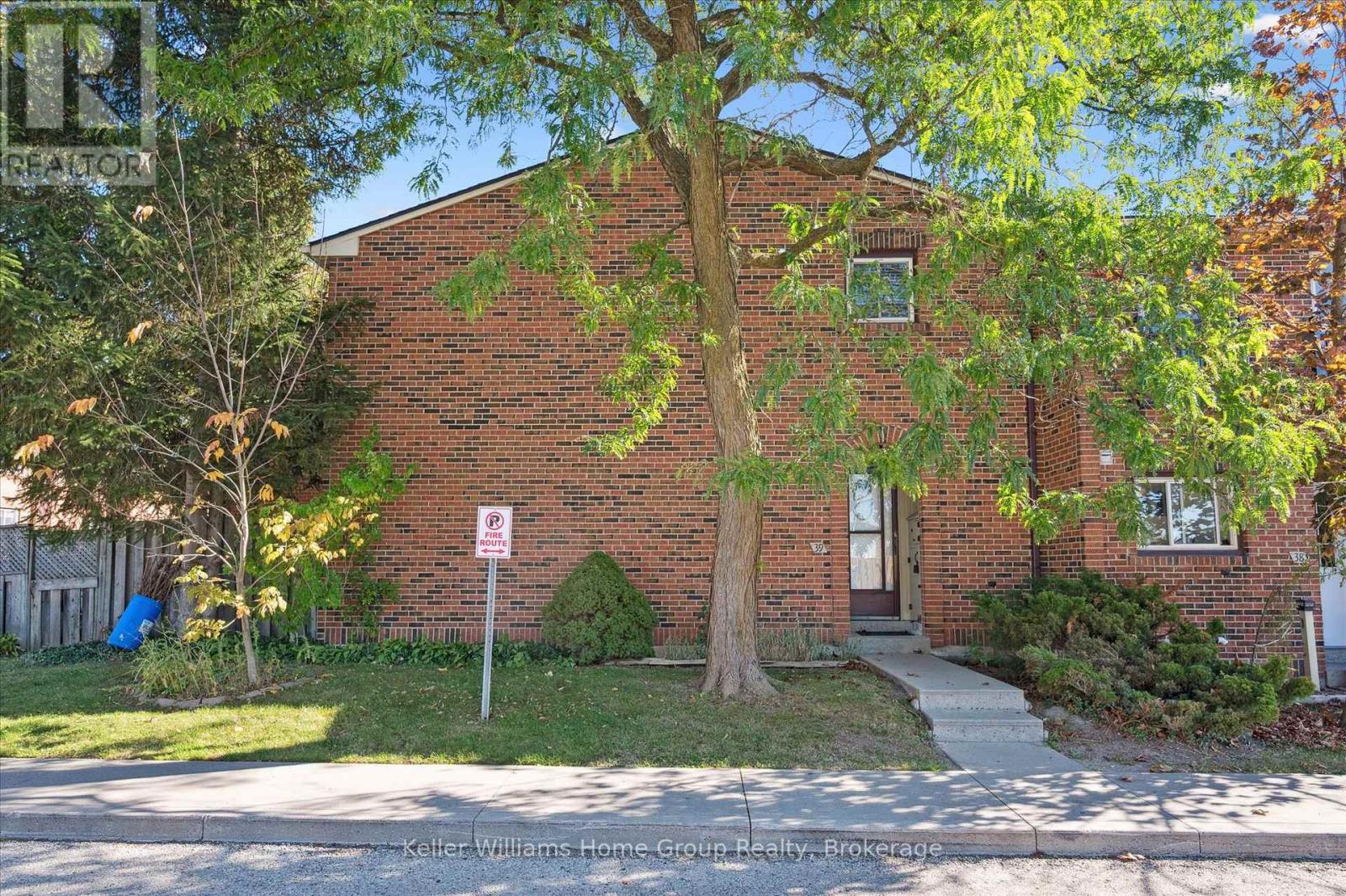 39 - 201 Silvercreek Parkway N, Guelph, Ontario  N1H 3T4 - Photo 29 - X12471216