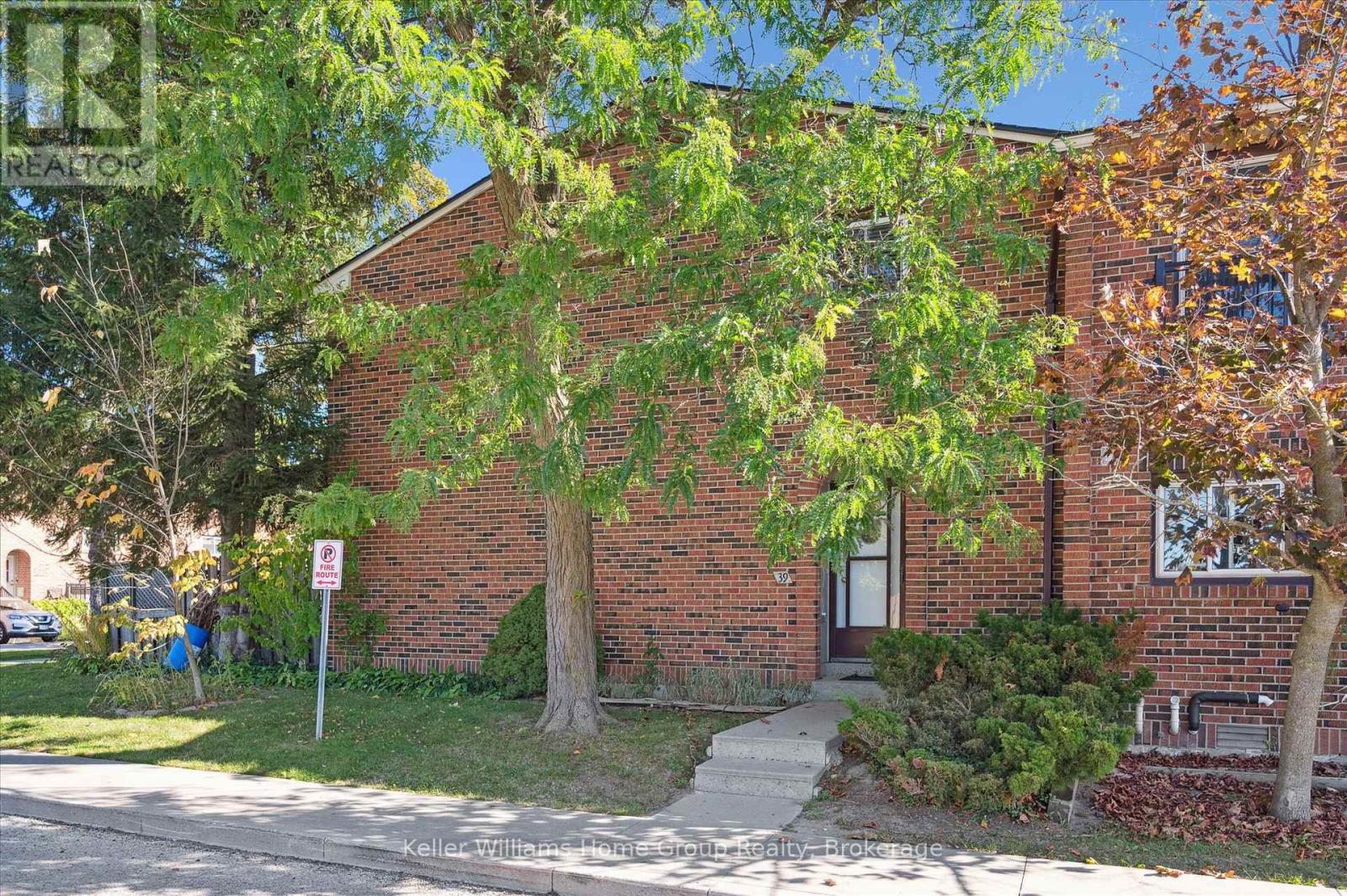 39 - 201 Silvercreek Parkway N, Guelph, Ontario  N1H 3T4 - Photo 30 - X12471216