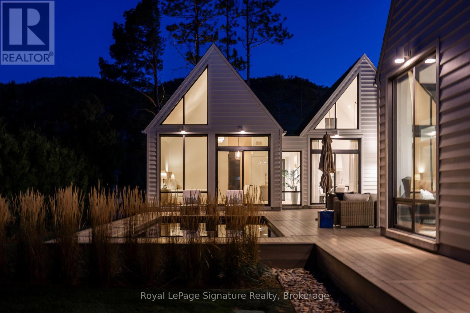 101 Deer Lane, Blue Mountains, Ontario  N0H 1J0 - Photo 48 - X12471237