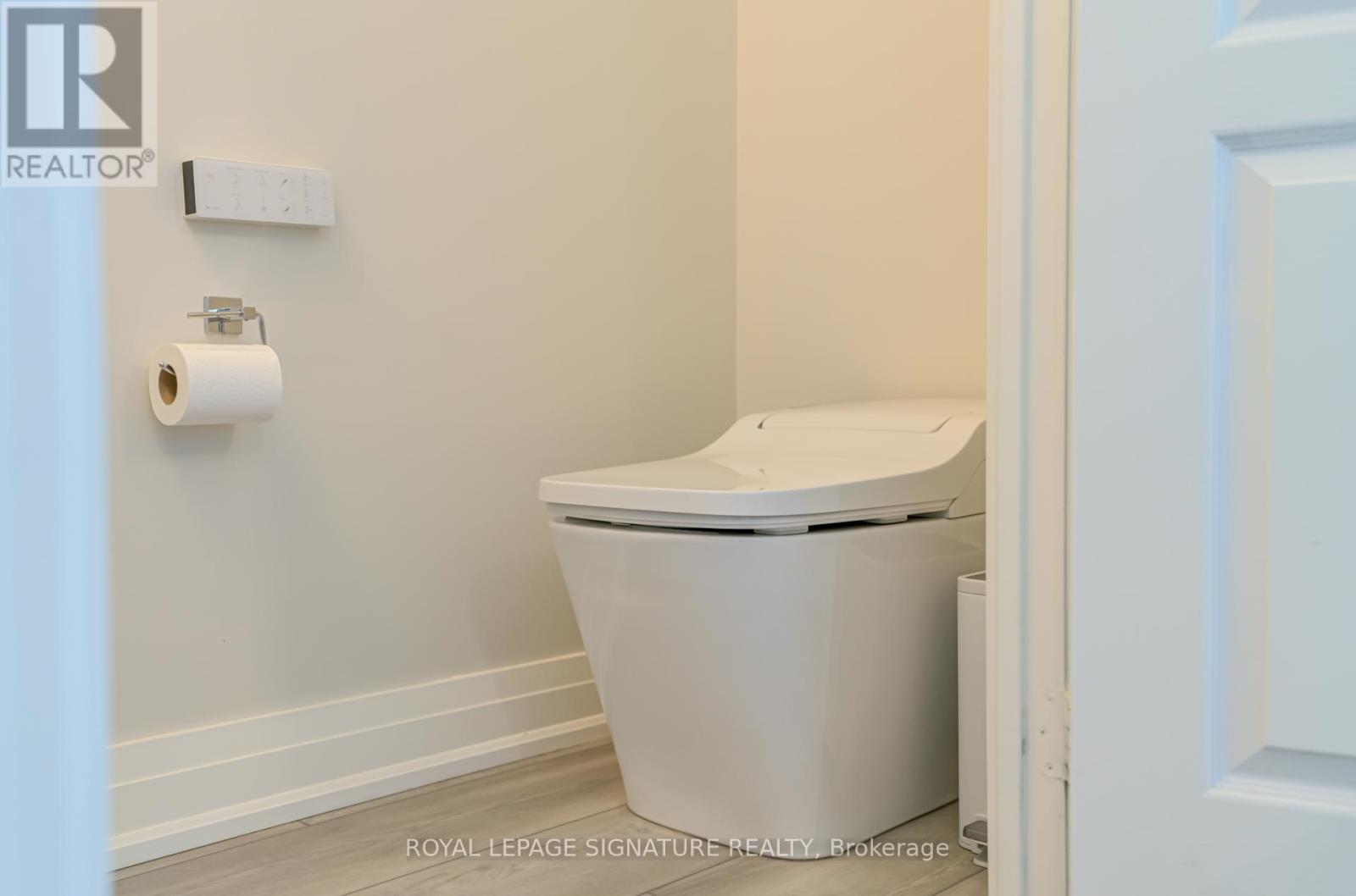 2502 - 223 Webb Drive, Mississauga, Ontario  L5B 0E8 - Photo 21 - W12471159