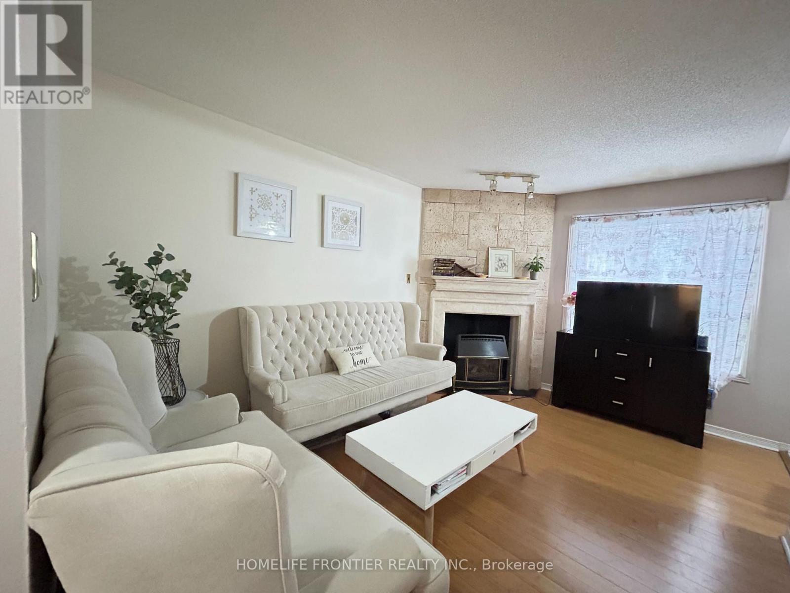 36 - 2555 Thomas Street, Mississauga, Ontario  L5M 5P6 - Photo 12 - W12471164