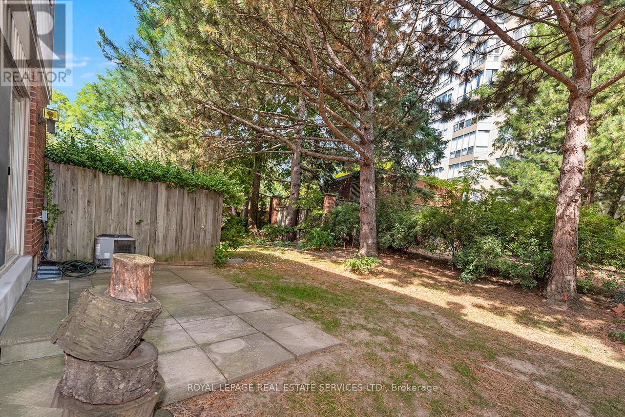 3 - 1160 Walden Circle, Mississauga, Ontario  L5J 4J9 - Photo 33 - W12471167
