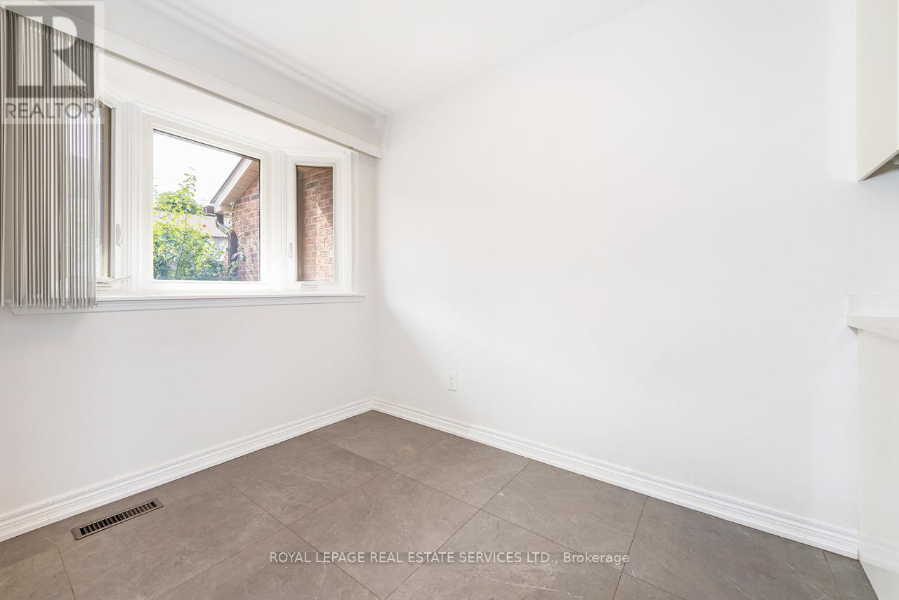 3 - 1160 Walden Circle, Mississauga, Ontario  L5J 4J9 - Photo 7 - W12471167