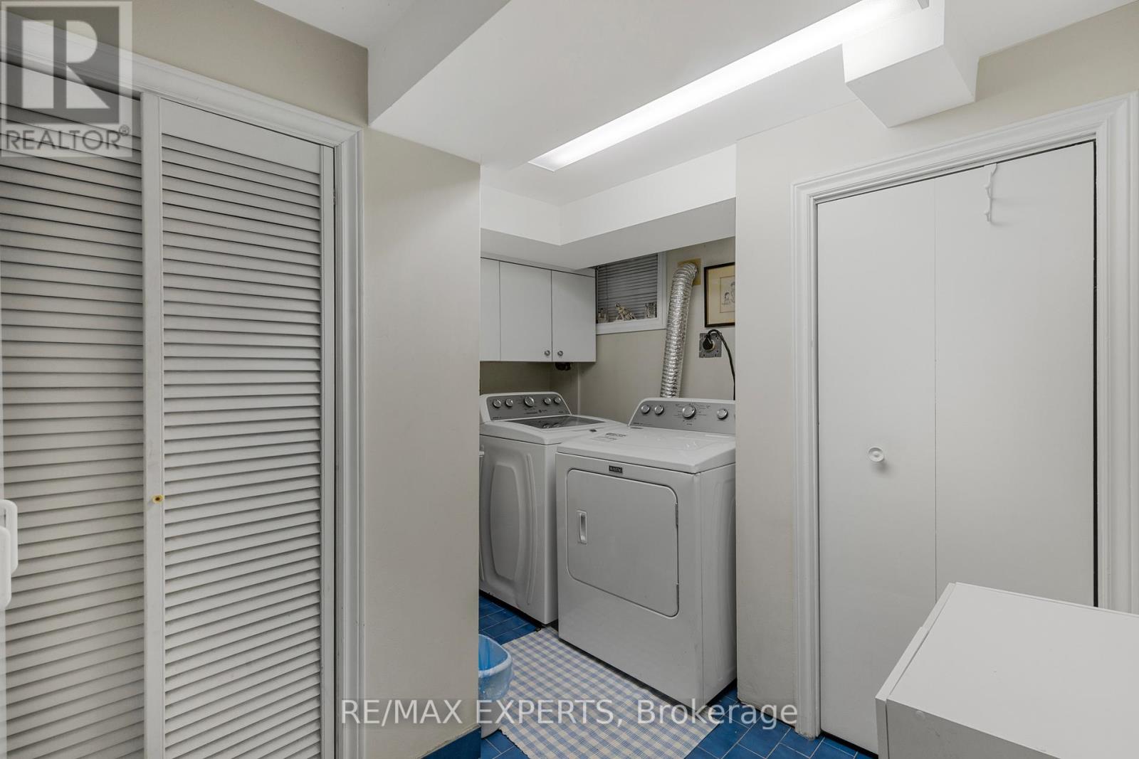 Lower - 114 Trowell Avenue, Toronto, Ontario  M6M 1L7 - Photo 22 - W12471169