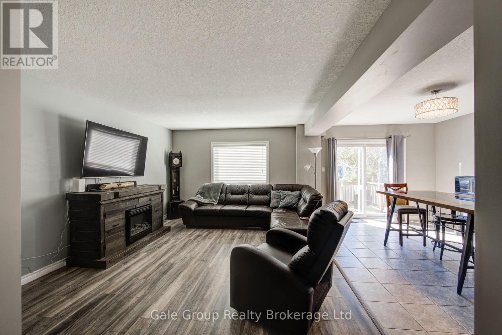 241 Florence Avenue, Ingersoll, Ontario  N5C 3Y8 - Photo 11 - X12471222