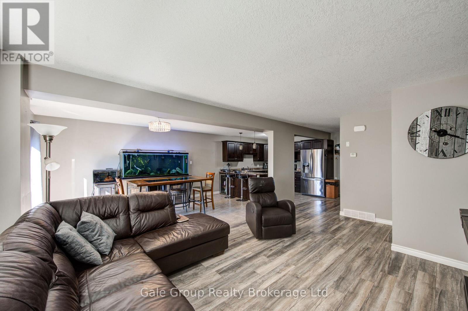 241 Florence Avenue, Ingersoll, Ontario  N5C 3Y8 - Photo 14 - X12471222
