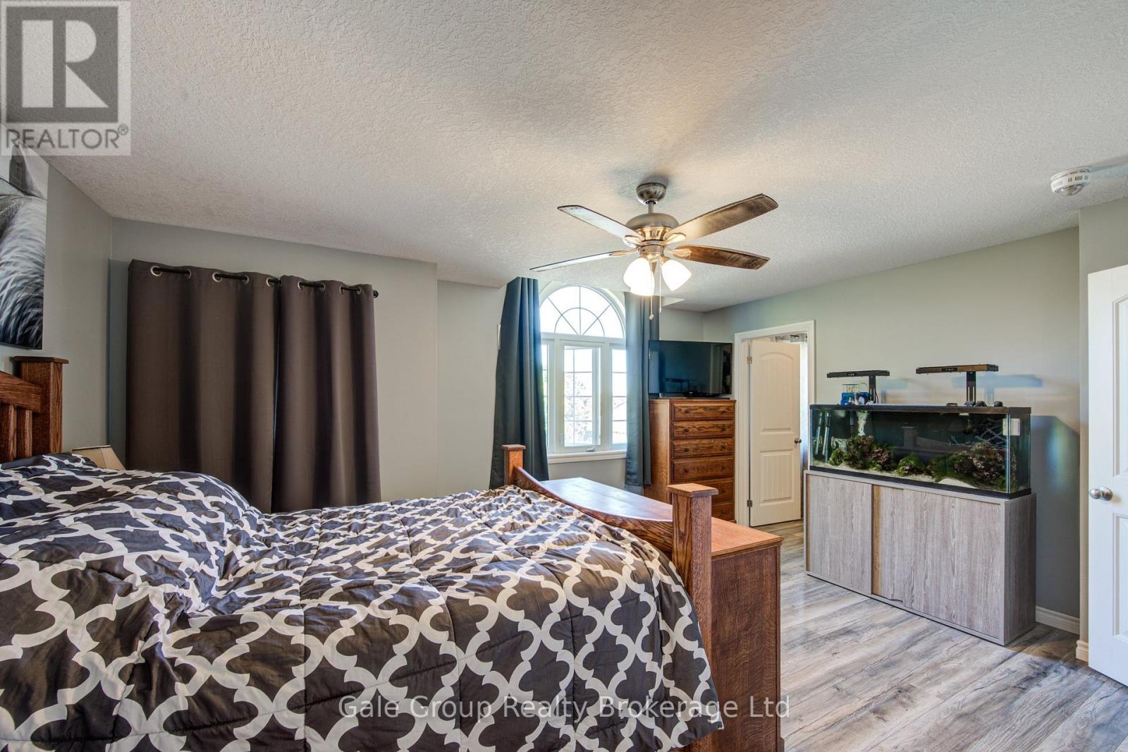 241 Florence Avenue, Ingersoll, Ontario  N5C 3Y8 - Photo 21 - X12471222