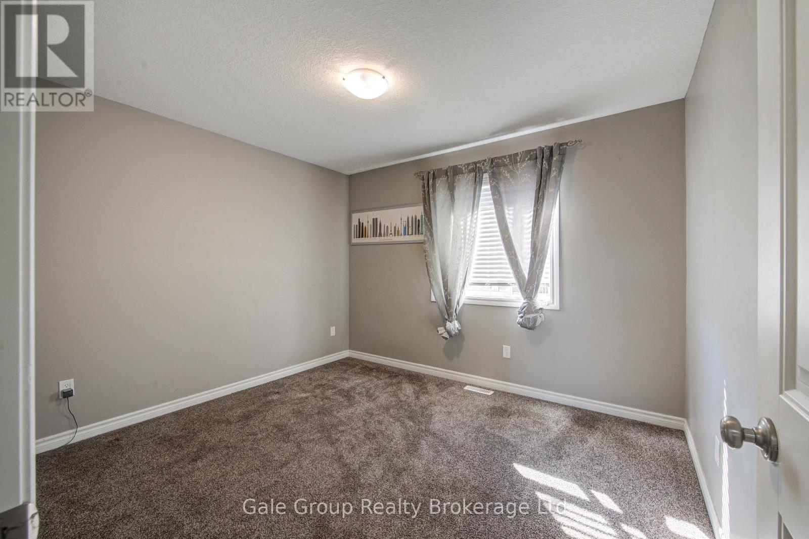 241 Florence Avenue, Ingersoll, Ontario  N5C 3Y8 - Photo 29 - X12471222