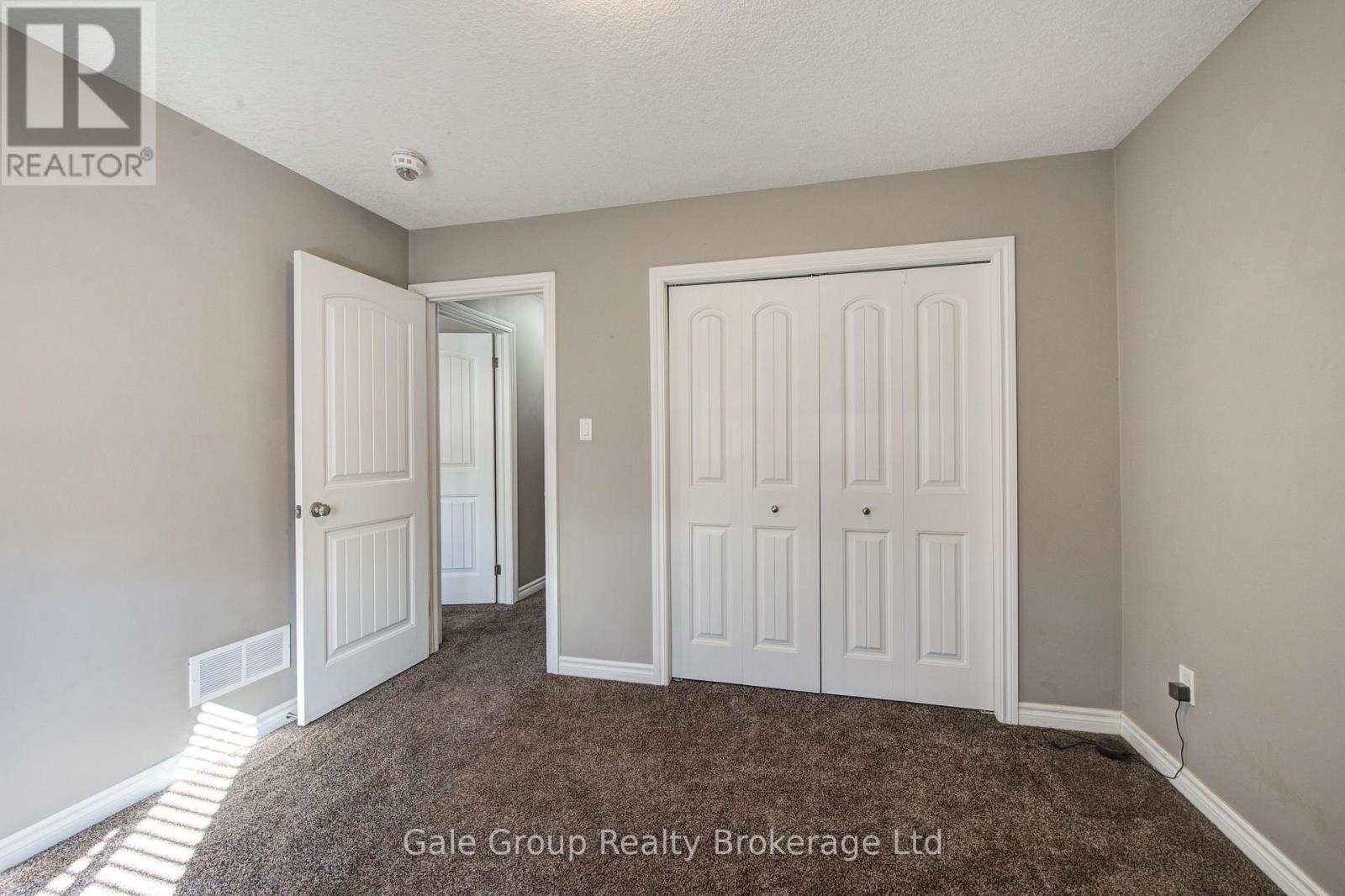 241 Florence Avenue, Ingersoll, Ontario  N5C 3Y8 - Photo 31 - X12471222