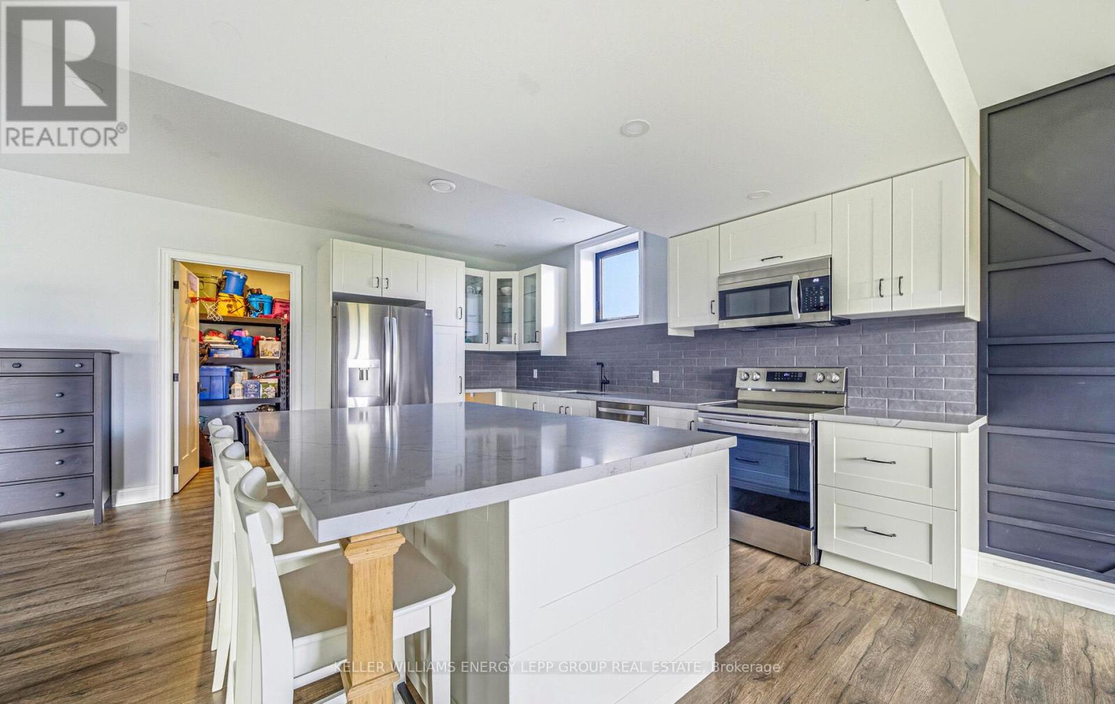 305 Glenarm Road, Kawartha Lakes, Ontario  K0M 2T0 - Photo 45 - X12468485