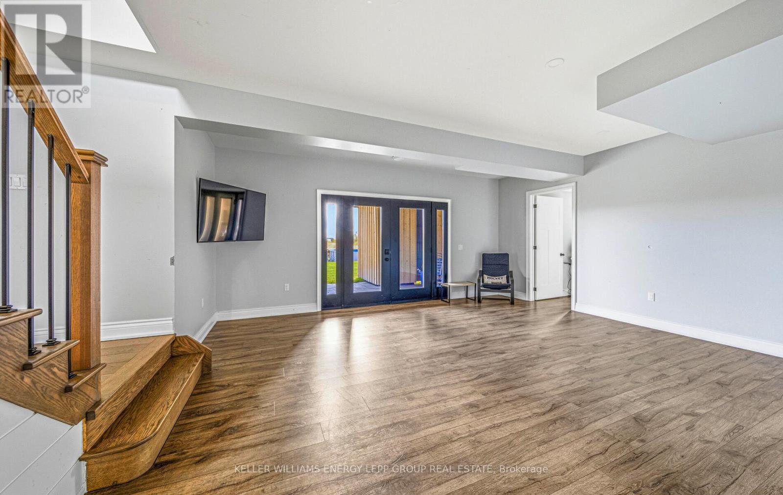 305 Glenarm Road, Kawartha Lakes, Ontario  K0M 2T0 - Photo 39 - X12468485