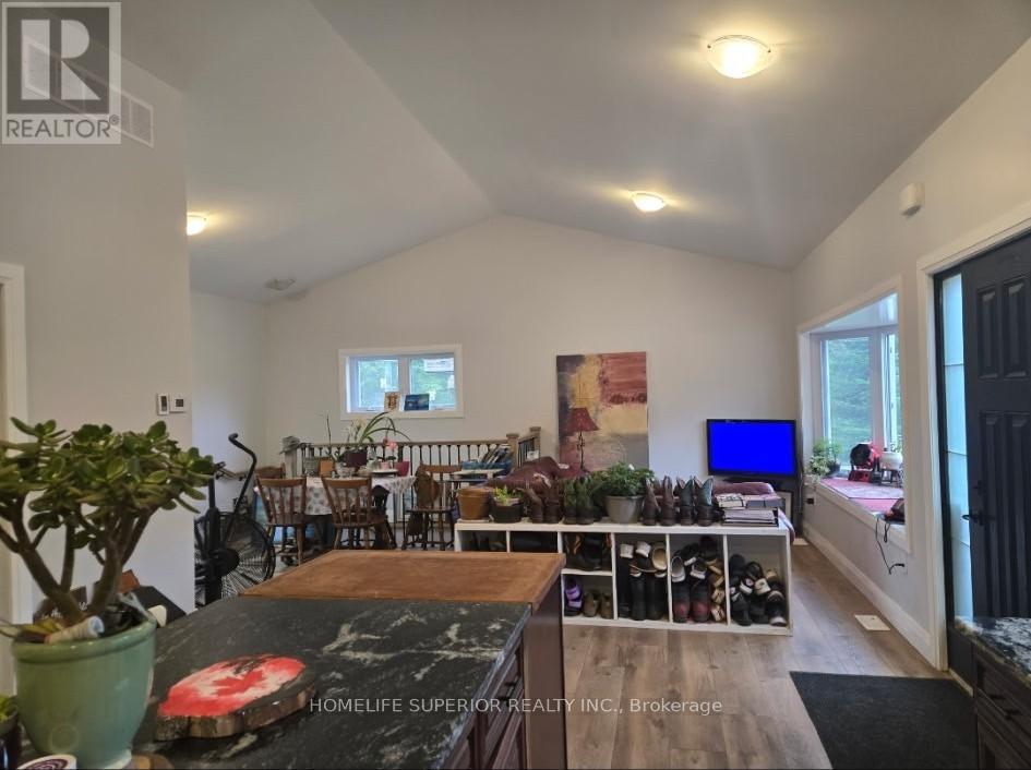 5497 County Rd 46, Havelock-Belmont-Methuen, Ontario  K0L 1Z0 - Photo 3 - X12466717