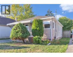 1575 BUCKINGHAM, Windsor, Ontario