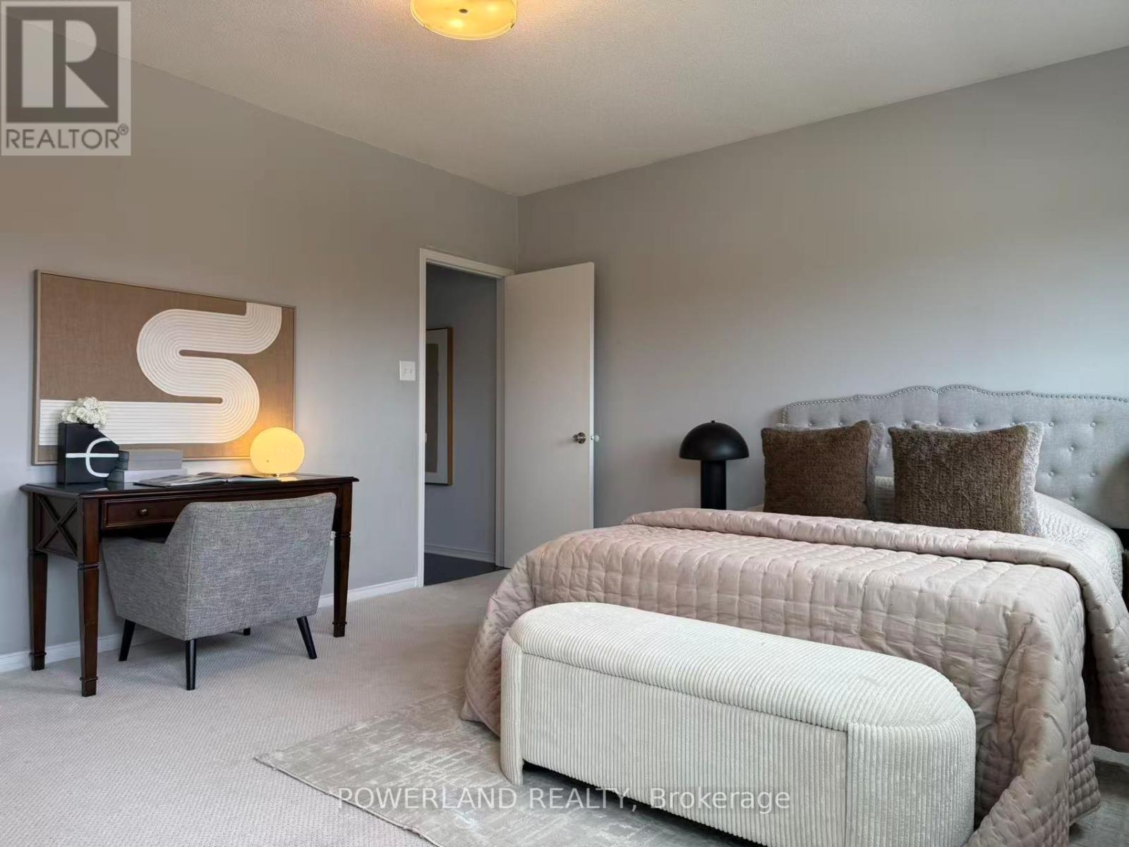 270 Bernard Avenue, Richmond Hill, Ontario  L4S 1E1 - Photo 27 - N12471155
