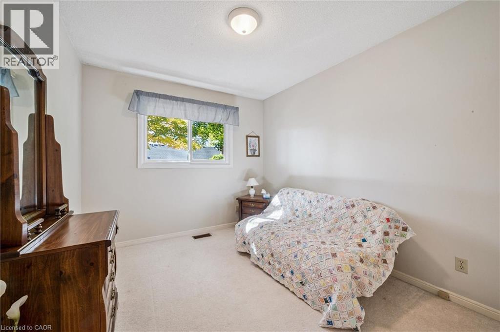 207 Laurentian Drive, Kitchener, Ontario  N2E 2G5 - Photo 15 - 40779984