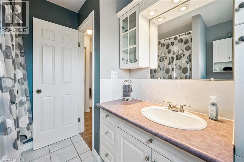 207 Laurentian Drive, Kitchener, Ontario  N2E 2G5 - Photo 21 - 40779984