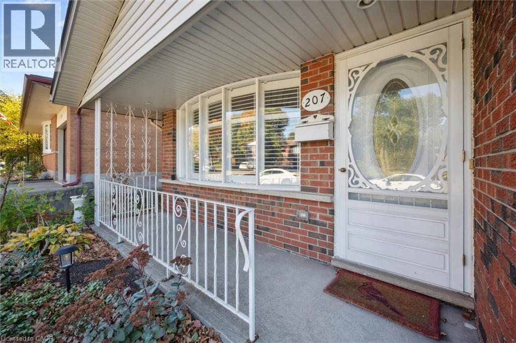 207 Laurentian Drive, Kitchener, Ontario  N2E 2G5 - Photo 5 - 40779984