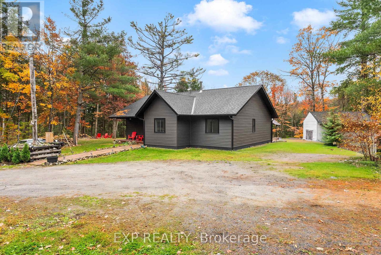 1698 Reay Road, Bracebridge, Ontario  P1P 1R3 - Photo 4 - X12471148