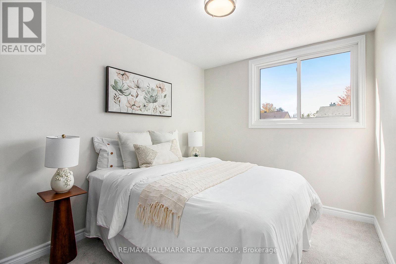1118 Chateau Crescent, Ottawa, Ontario  K1C 2E1 - Photo 24 - X12464547