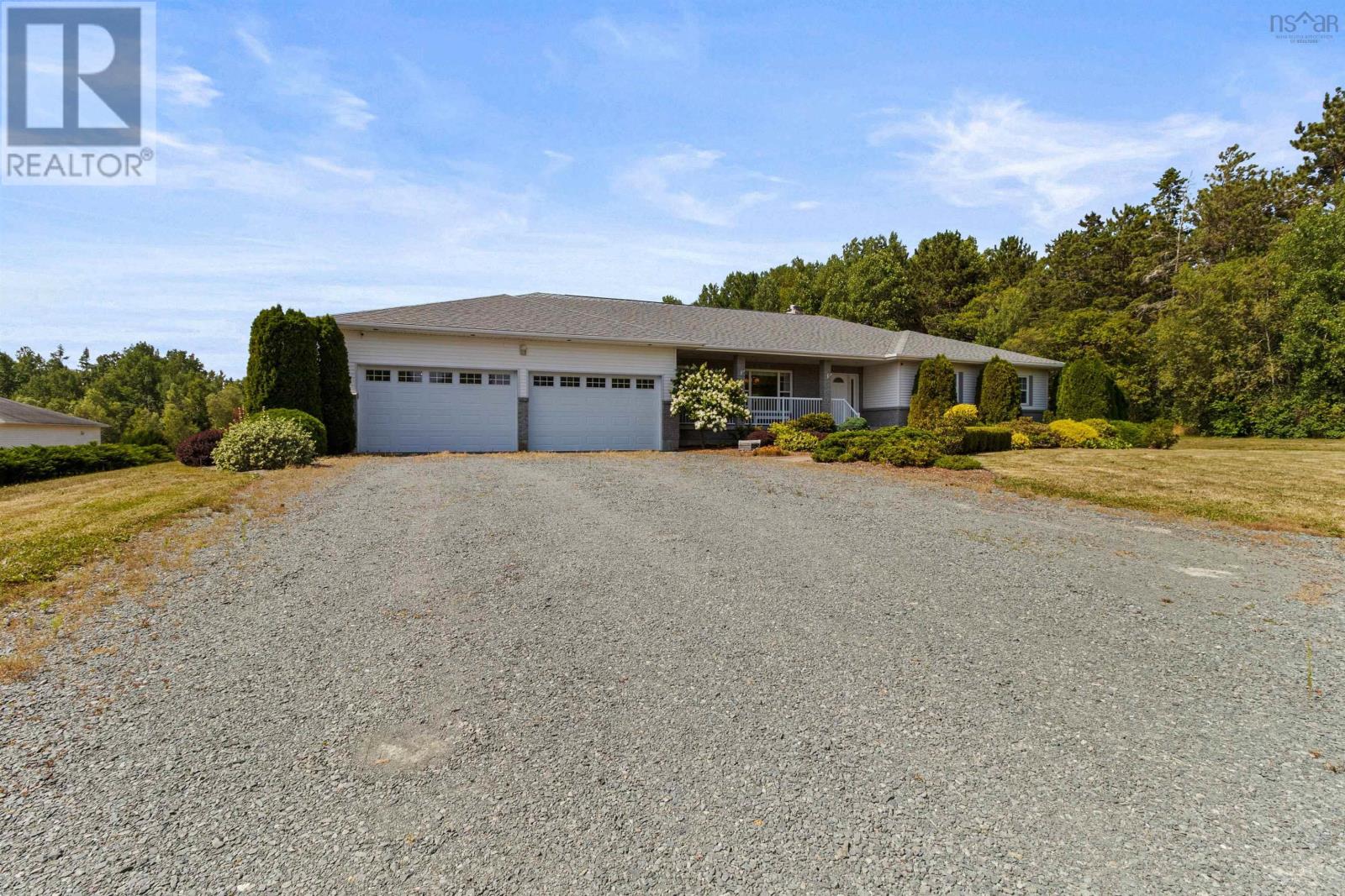 25 Chase Road, Berwick West, Nova Scotia  B0P 1E0 - Photo 3 - 202519338