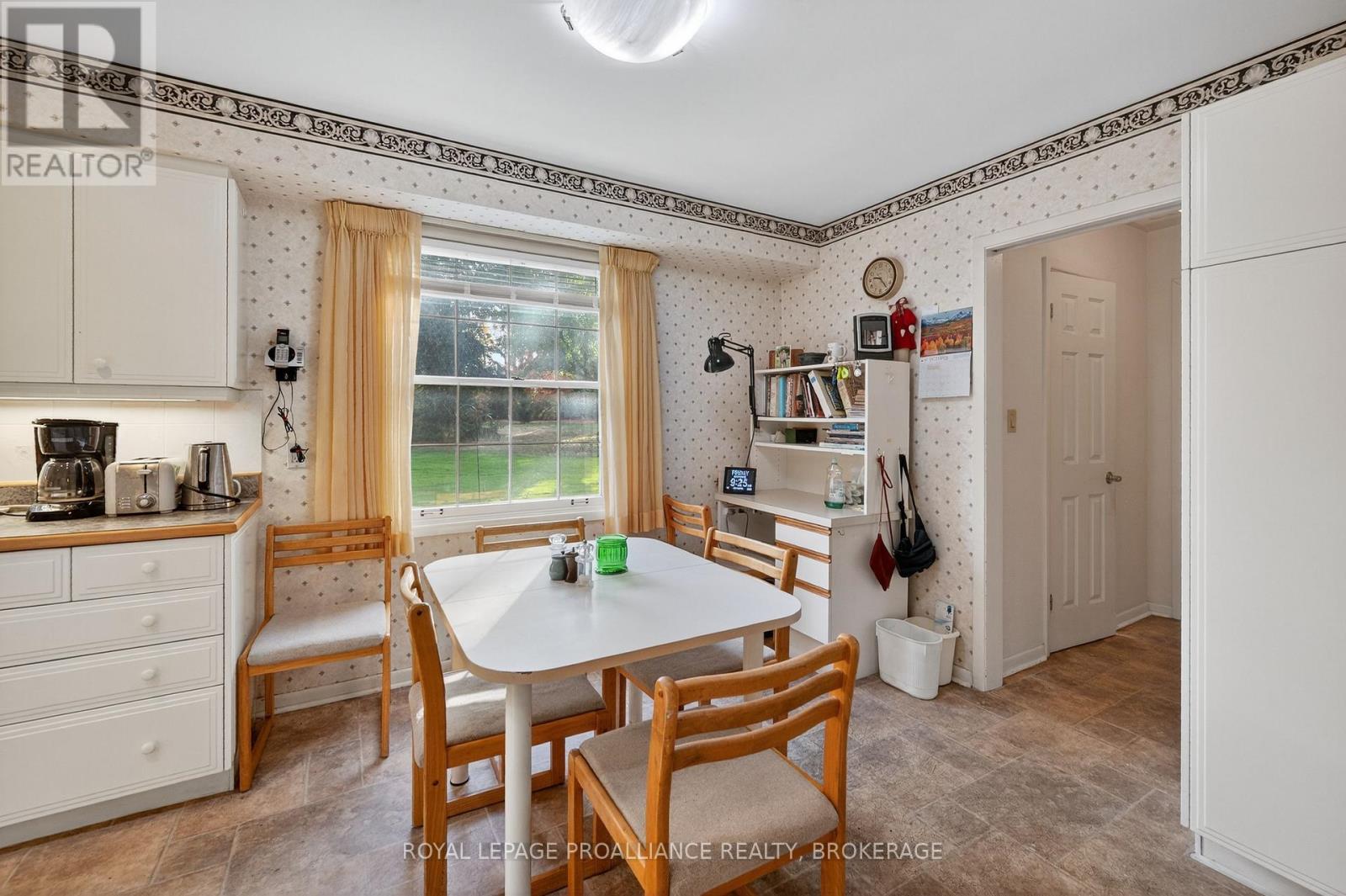 259 Fairway Hill Crescent, Kingston (Central City West), Ontario  K7M 2B5 - Photo 15 - X12471342